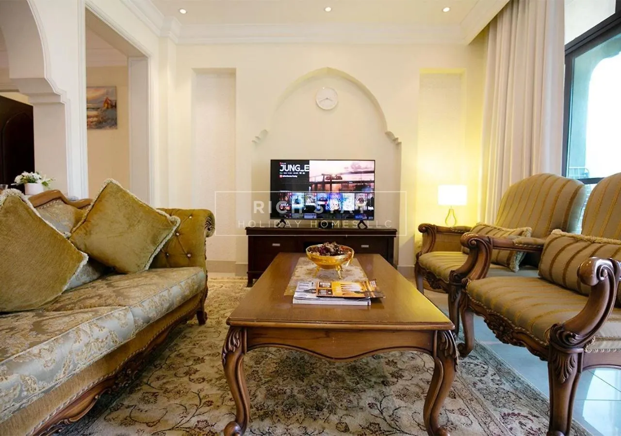 Incredible 2Br Apartment, Downtown With Burj & Dubai Mall View By Rich Stay