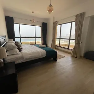 Luxury Jumeirah Sea View شقة